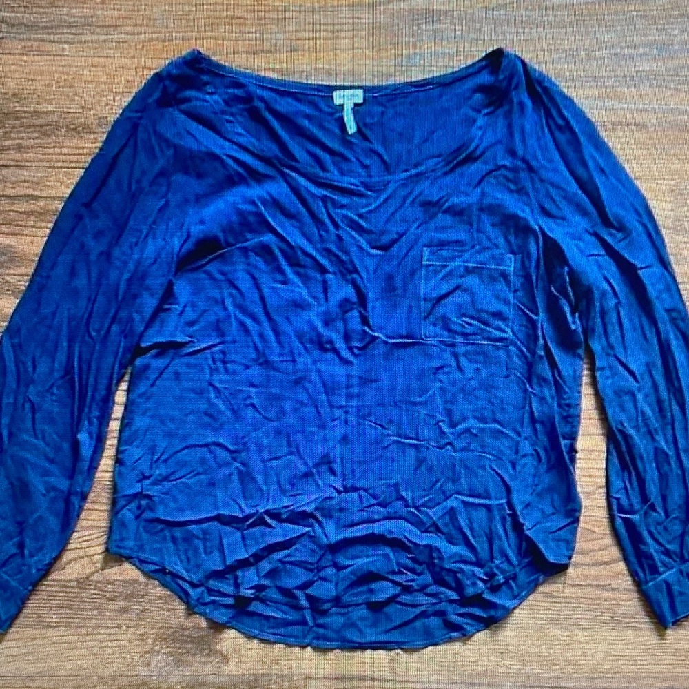 Splendid Navy Blue Long-Sleeve Pocket Tee